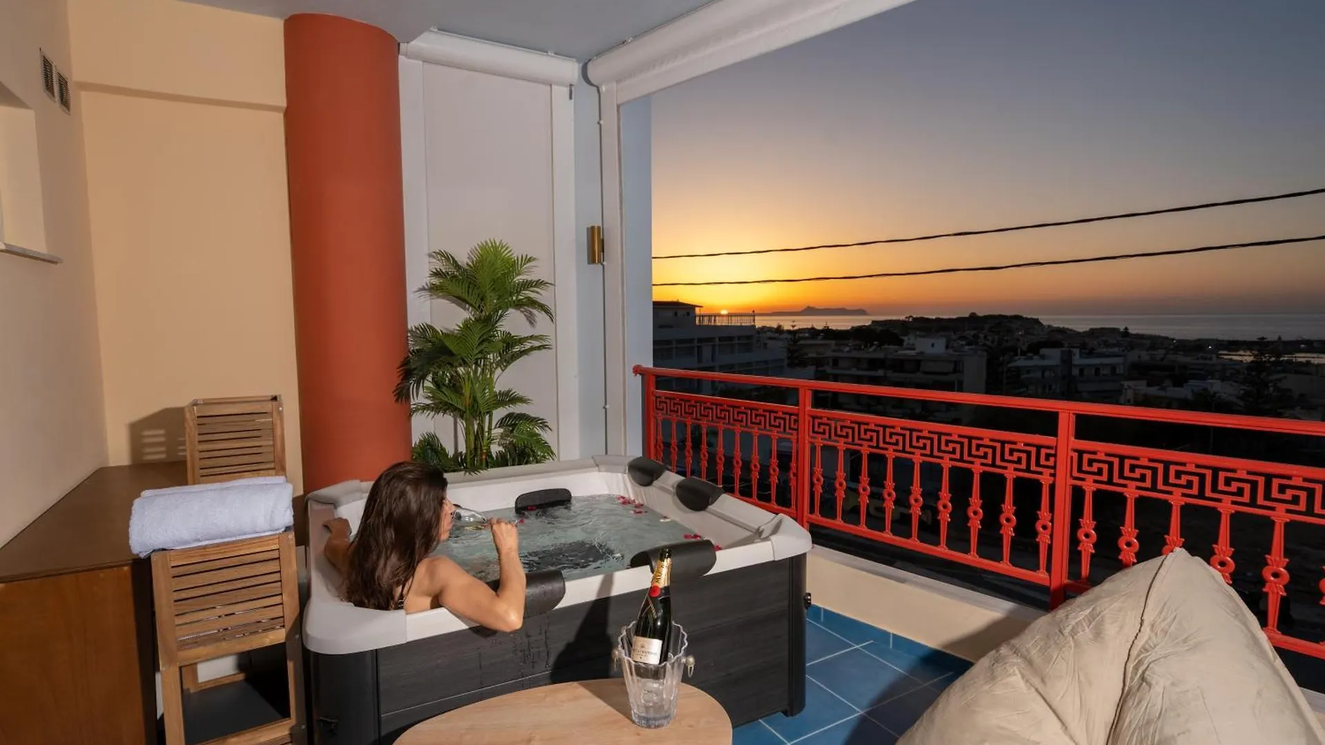 Vdg Luxury Seafront Residence Rethymno